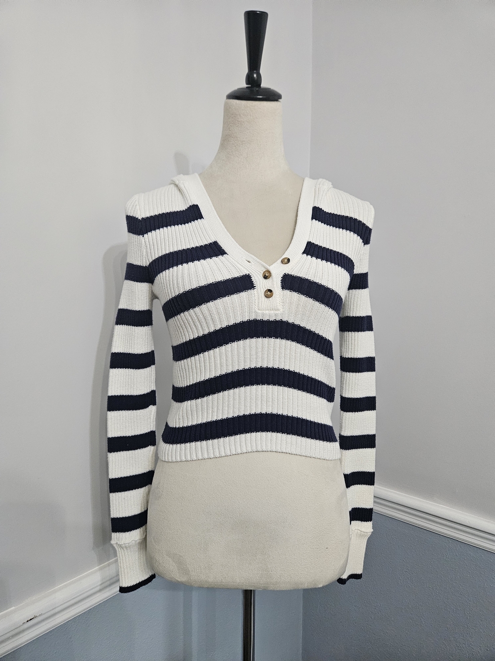 Aeropostale Striped VNeck Henley Cropped Nautical Hooded Rib Knit Sweater Size M